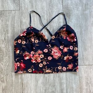 Glamazon Floral Croo Top Tank Navy Size Medium
